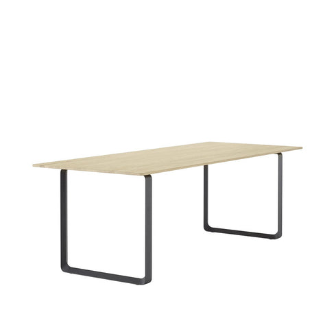 70/70 Table 225x90cm / Solid Oak